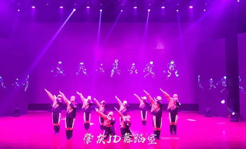 jd少兒街舞學(xué)員閃耀廣東廣播電視臺(tái)春晚，電視節(jié)目錄制傳遞青春活力